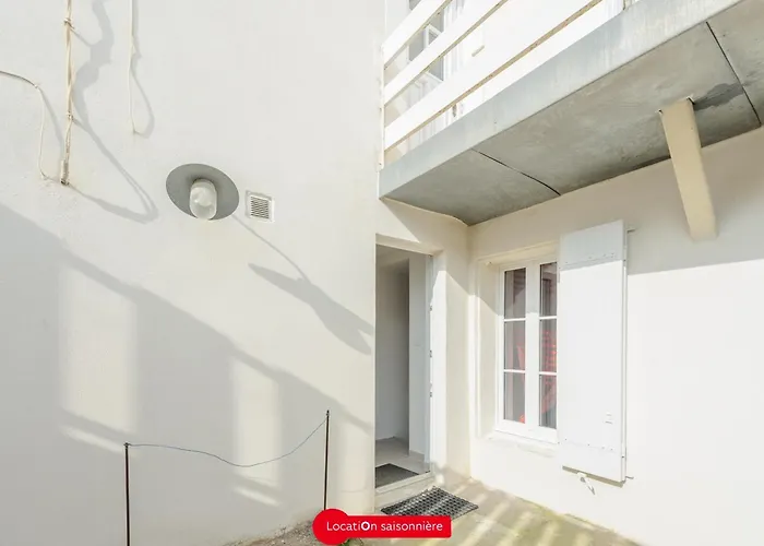 T2 A 50m De La Avec Cour, Wifi Et Equipements Bebe - 4 Pers, - Fr-1-258-194 アパート