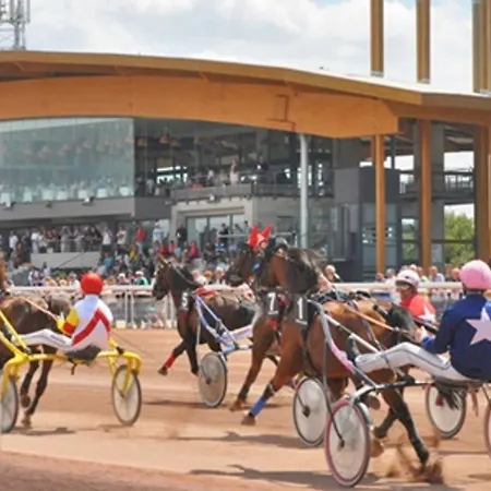 T2 A 50m De La Avec Cour, Wifi Et Equipements Bebe - 4 Pers, - Fr-1-535-17