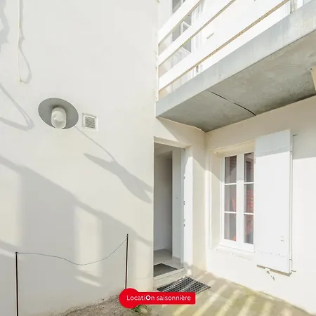 T2 A 50m De La Avec Cour, Wifi Et Equipements Bebe - 4 Pers, Appartement